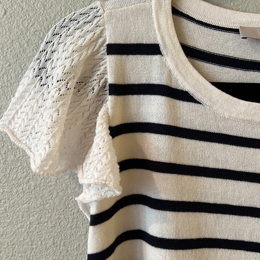 LOFT Sweater - Picture 2 of 4